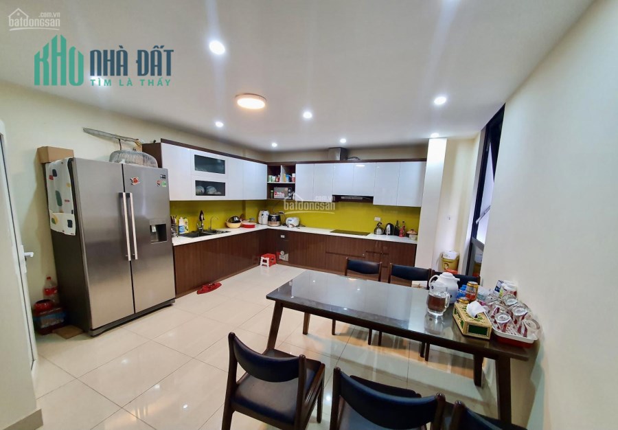 BÁN NHÀ ĐƯỜNG BÀ TRIỆU, NGUYỄN TRÃI , HÀ ĐÔNG. MT 6M1. DT61,5M. 4 TẦNG. Ô TÔ VÀO NHÀ. LH 0984042591