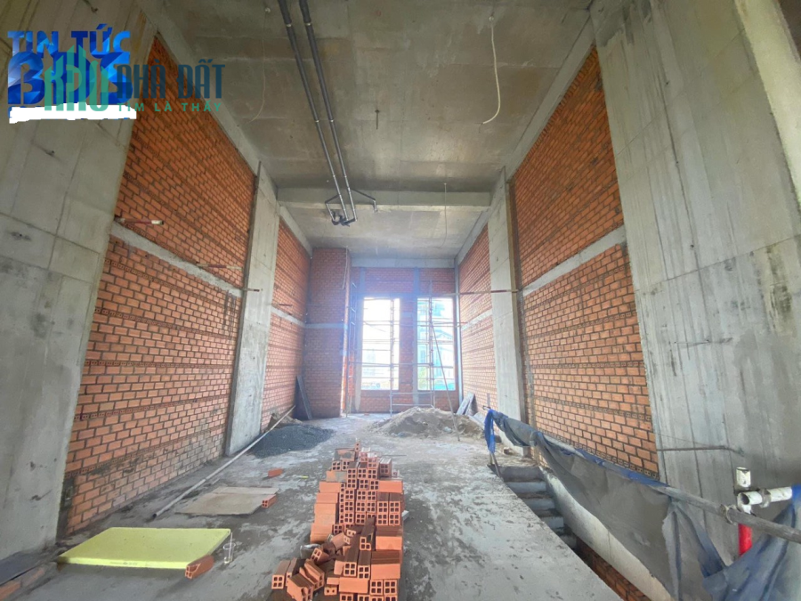 Cơ hội sinh lời cao, TMDV Ricca chỉ 37 triệu/m2, Phú Hữu Q9