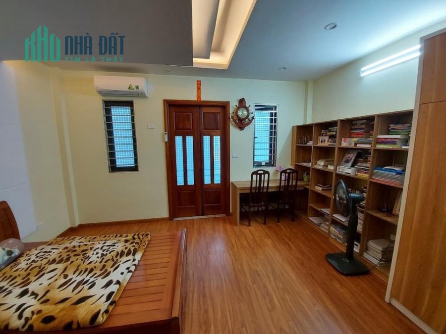 SIÊU VÍP, XUÂN ĐỈNH, 55M2, 5 TẦNG, HƠN 7 TỶ, Ô TÔ TRÁNH, KINH DOANH, LH:0976772692.