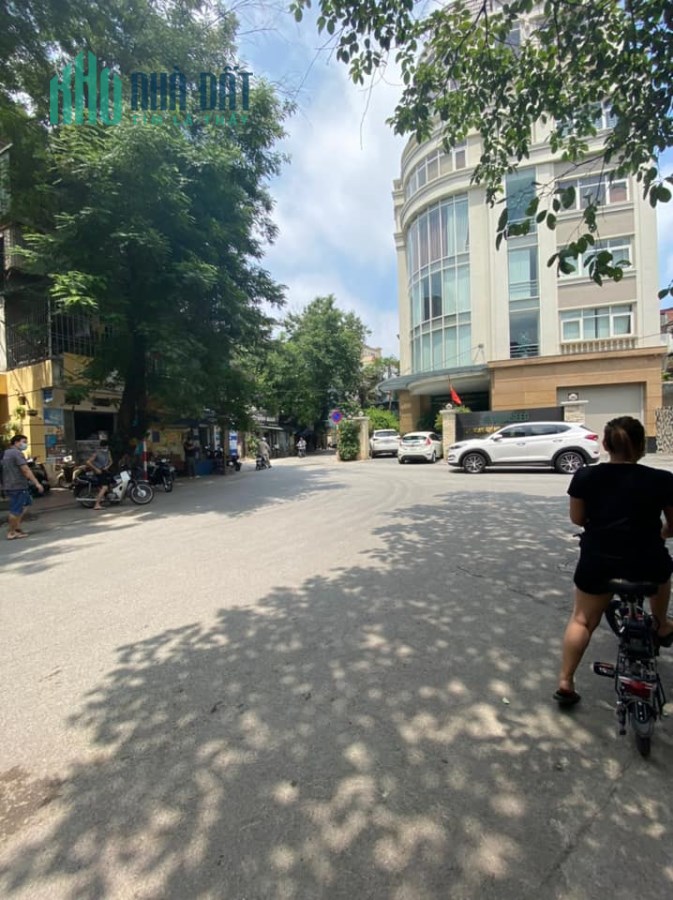 Vỉa hè Ô tô tránh KD ngày đêm, Bán nhà TRƯỜNG CHINH ĐỐNG ĐA 40m2, 7 Tỷ 3.