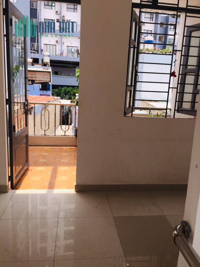 Nhà mới 3 tấm gần hẻm xe hơi quận 7, phường Tân Phú, chỉ hơn 3,5 tỷ, Lh 0387610701 Tân.