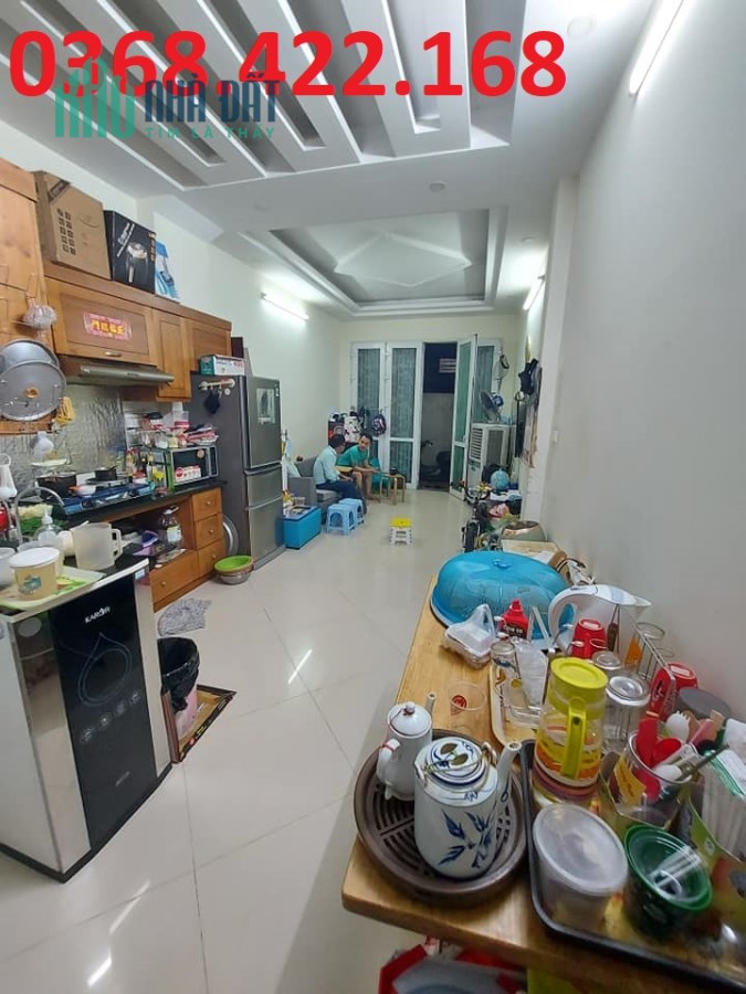 DUY NHẤT 1 CĂN TẠI HOÀNG QUỐC VIỆT 5 TẦNG 38M2,GIÁ CHỈ 3.95 TỶ(KHÔNG CÓ CĂN THỨ 2)