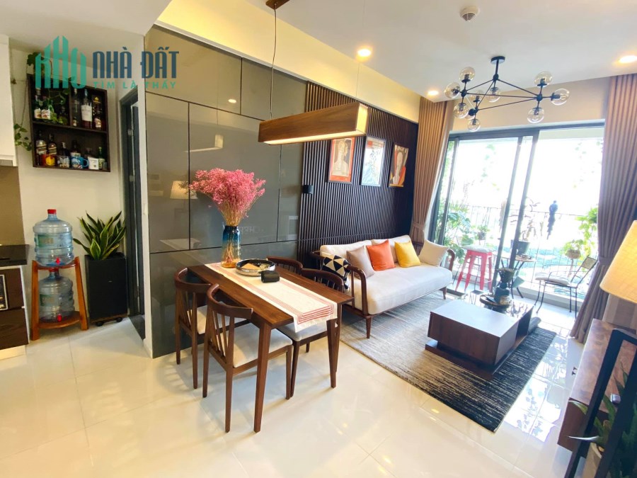 Bán gấp Mặt ngõ Nguyễn Văn Cừ giá 9.6 tỷ, 130m2, oto đỗ cạnh nhà