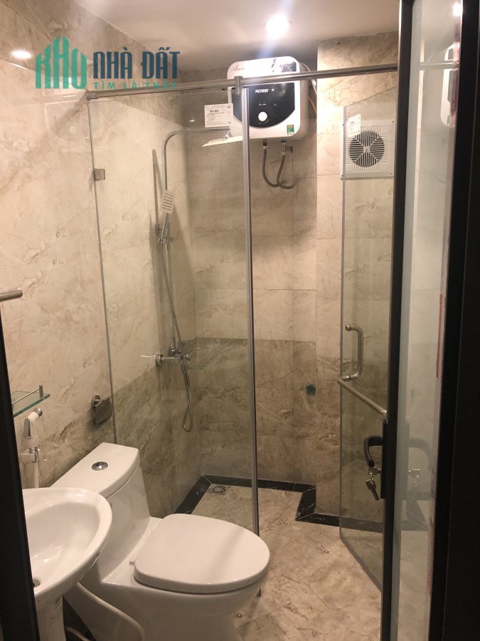 Nhà mới 40m x 5 tầng, ô tô vào cửa, sạch sẽ thoáng mát tại kim ngưu 6 Tỷ.