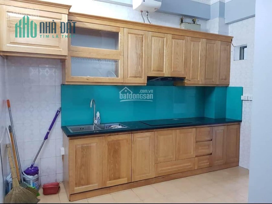 Căn hộ tập thể Nguyễn Khoái giá 970 triệu, DT 58m2, Full Nội thất
