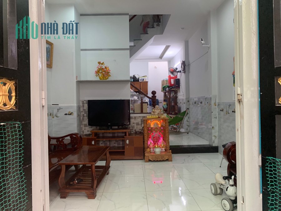 Rẻ nhất khu vực quận 7, Huỳnh Tấn Phát , 70m2 chỉ 3,6 tỷ , thượng lượng mạnh , LH 0387610701.