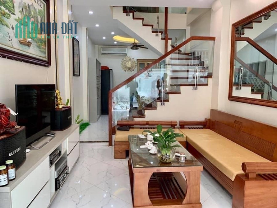 Chính chủ bán nhà xây mới lô góc, kinh doanh đỉnh chỉ 6 Tỷ.
