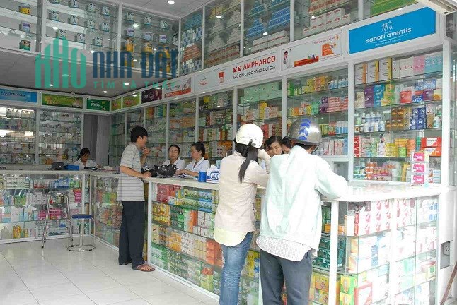 Bán nhà thuốc mặt phố Thanh Nhàn gần bệnh viên, công viên. Kinh doanh ngày đêm.