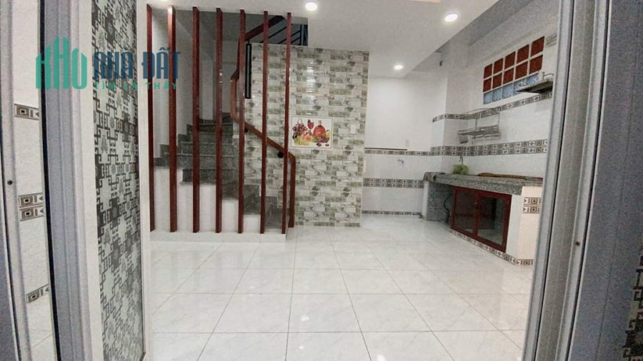 Chợ Hoa Hồ Thị Kỷ quận 10- 4 tầng BTCT- 25m2 chỉ 5 tỷ, LH: 0933233236.