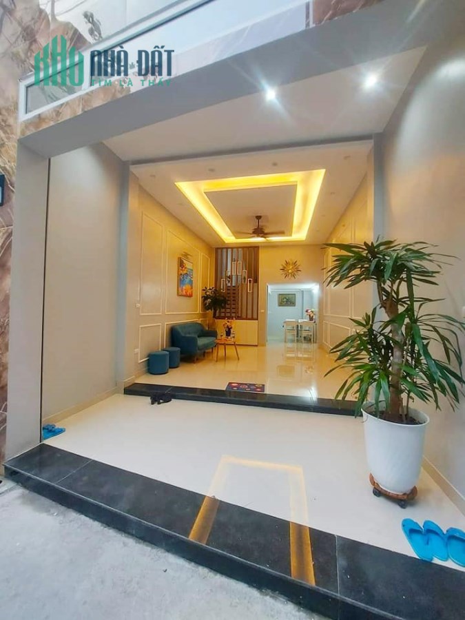 Bán nhà ngõ 354 Trường Chinh - 47m2 - 5 tầng - 4.7 tỷ - lô góc