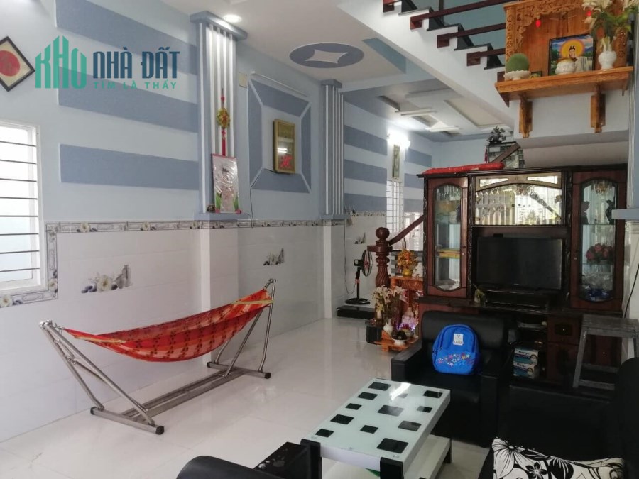 Chính chủ bán nhà đẹp Huỳnh Tấn Phát, quận 7, phường Phú Thuận , 84m2 chỉ 4,95 tỷ, lh 0989149953.