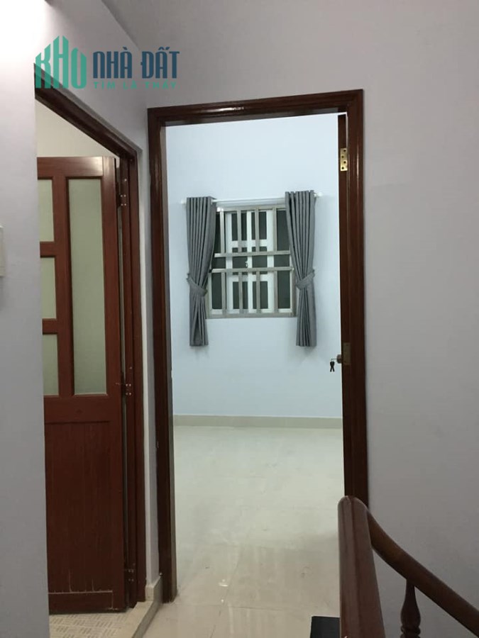 Chính chủ cần bán nhà riêng vuông vức đường Huỳnh Tấn Phát, quận 7, 4,3*20, 4,95 tỷ, lh 0989149953.