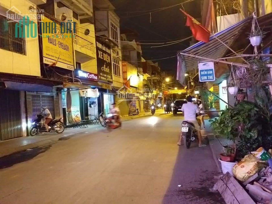 Bán nhà mặt đường Nguyễn Công Trứ, Lê Chân, Hải Phòng