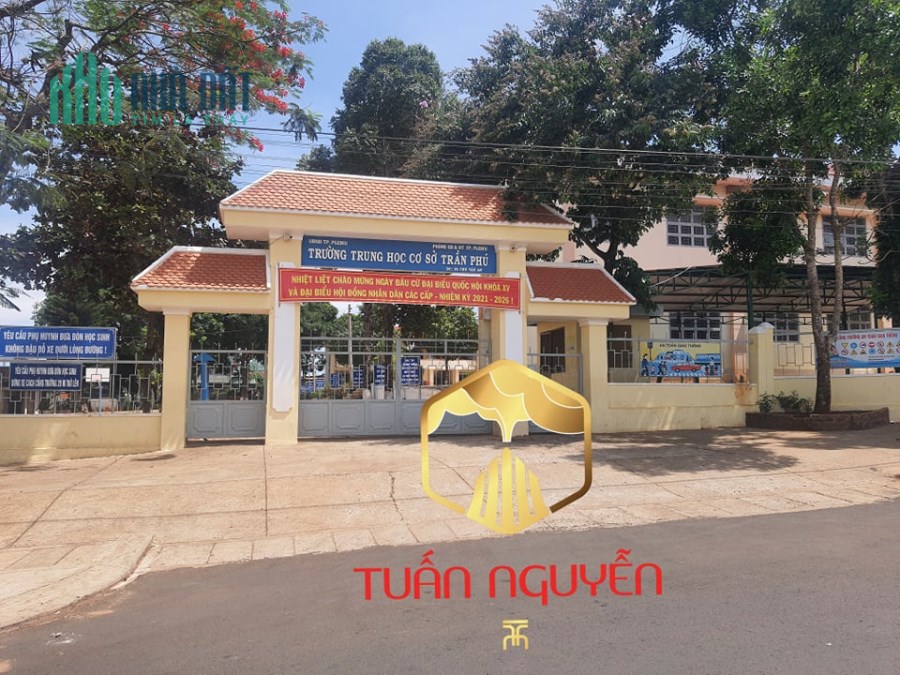 Bán đất mặt tiền Chu Văn An