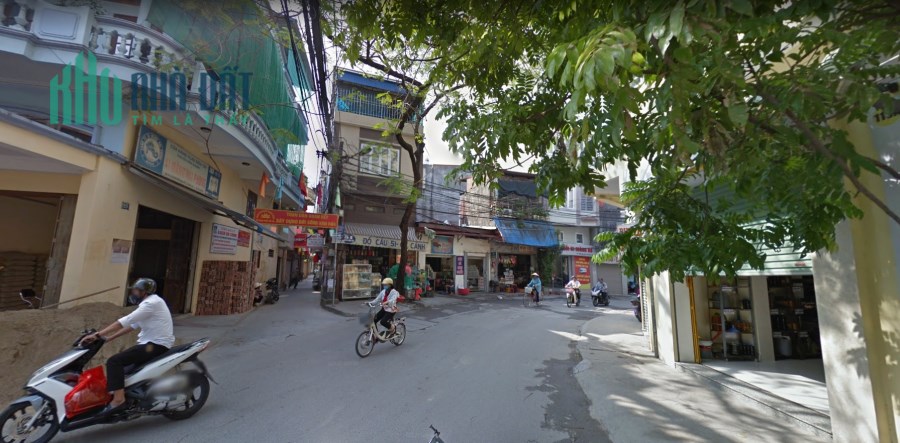 Bán nhà mặt đường Nguyễn Công Trứ, vị trí siêu đẹp, ngay ngã 3 Hàng Kênh