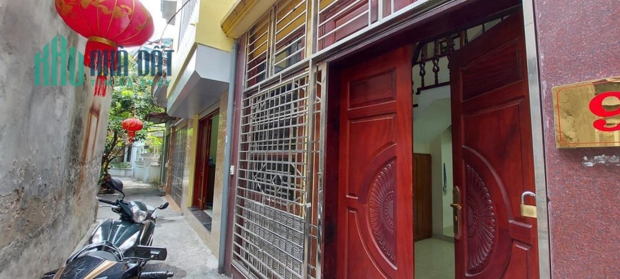 Chính chủ bán nhà Văn Quán Hà Đông 40M5, 3,5 tỷ, ô tô đỗ cửa, kinh doanh, đầu tư đỉnh.
