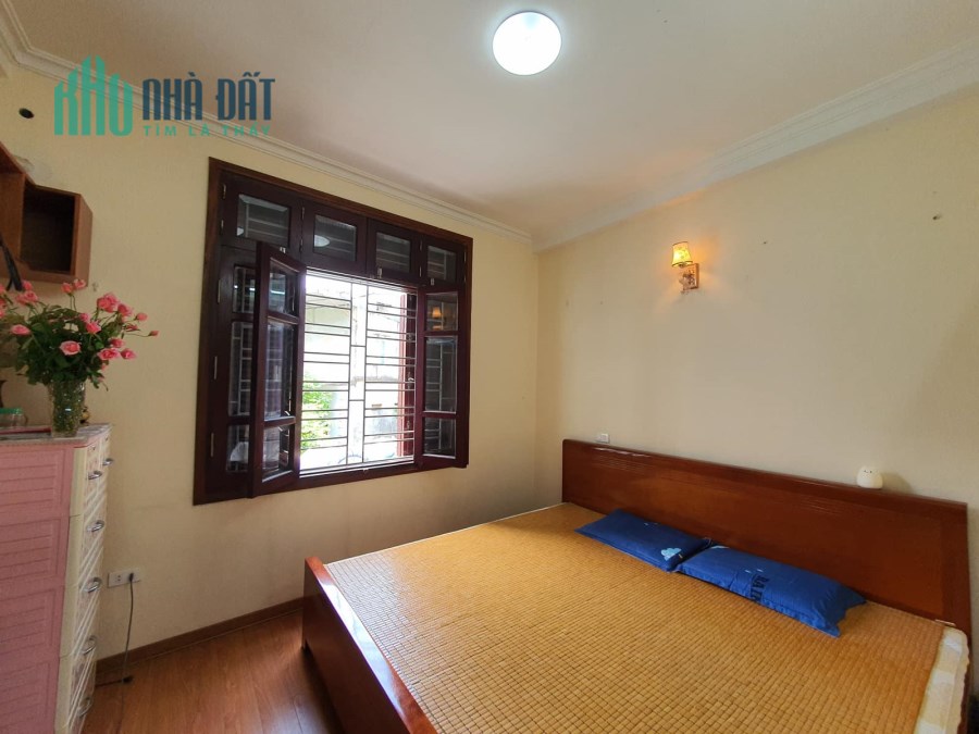 Chính chủ bán nhà Văn Quán Hà Đông 40M5, 3,5 tỷ, ô tô đỗ cửa, kinh doanh, đầu tư đỉnh.