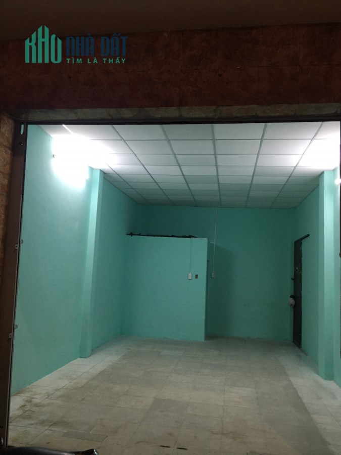 Chính chủ cần cho thuê Kios mặt bằng 2 mặt tiền đường QL22, quận 12 siêu KM