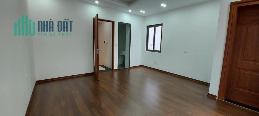 Nhà mới Lõi Đống Đa vị trí cực đẹp lô góc 3 mặt thoáng, 50m2 5,5mMT nhỉnh 5tỷ.
