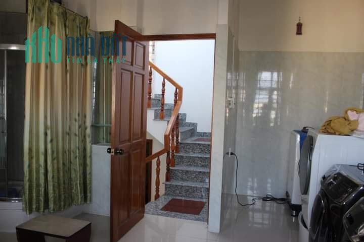 Chạy dịch ra nhanh Nguyễn Thị Thập- Tân Mỹ, quận 7 , HXH, nhỉnh 7 tỷ, lh 0989149953 Tân.