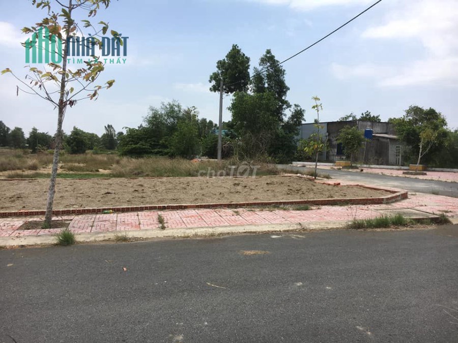 Tôi bán đất chính chủ KDC 826 100m2, kinh doanh sầm uất.