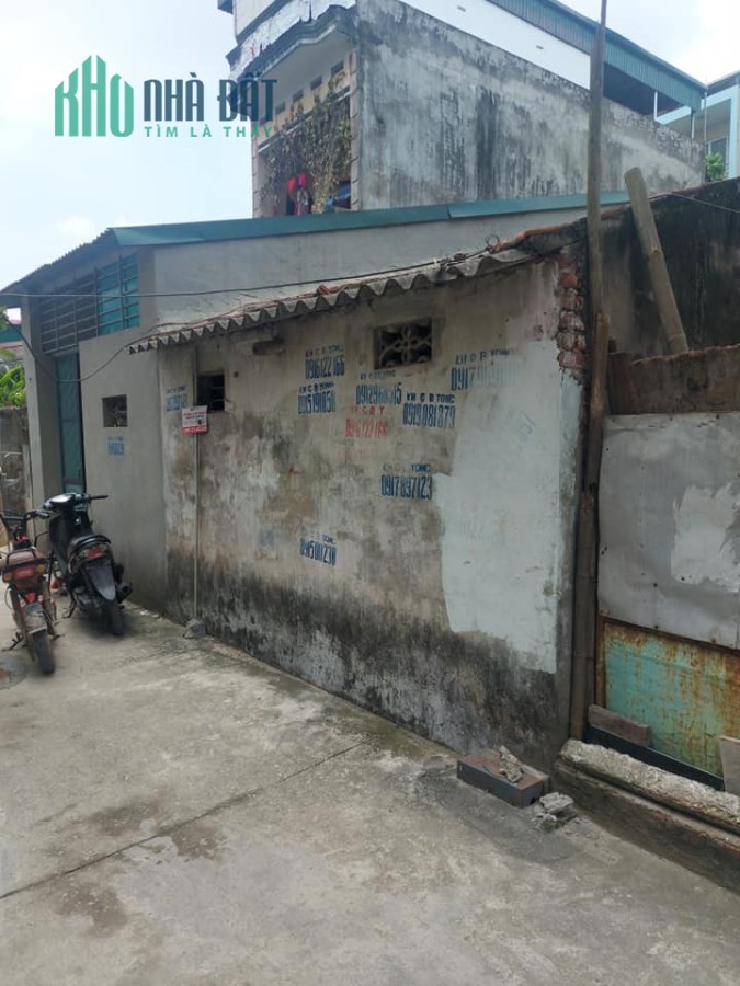 Bán đất phố Ngô Gia Tự,Long Biên,đường thông,cách phố 10m,72m,mt 4.4m,giá 3,2 tỷ.
