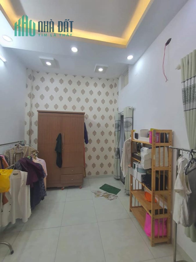 Bán nhà HXH vào nhà đường Quang trung gò vấp 42m2 3 tầng giá 5 tỷ 4