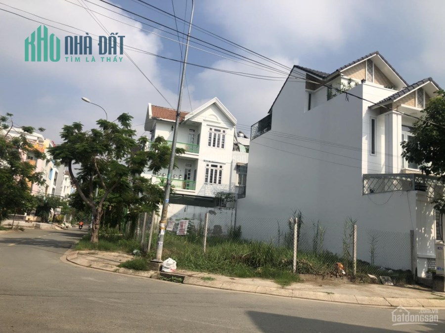 Bán đất biệt thự Trâu Quỳ -Khu đấu giá 31ha -250m lô góc vườn hoa.0982852808