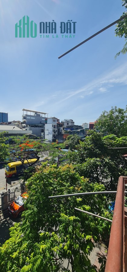 Bán nhà mặt phố Ngô Gia Khảm, Long Biên, Hà Nội.