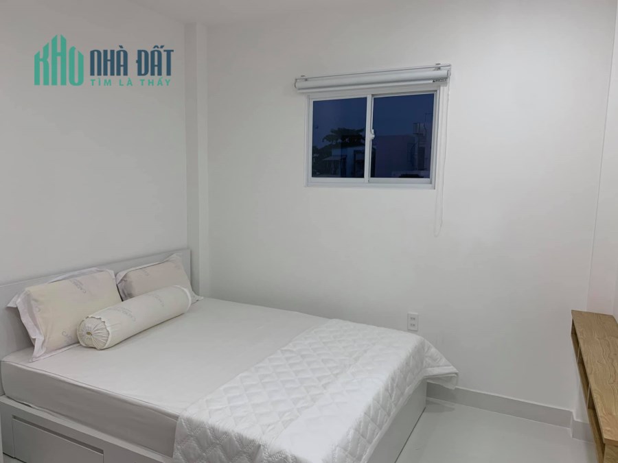 Gần mặt tiền đường số , quận 7 , hẻm SH quay đầu , nhỉnh 3 tỷ, 4 * 15 , lh 0989149953.