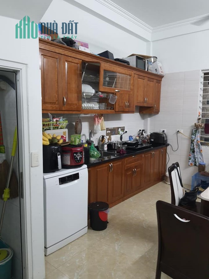 Nhà quá đẹp Bùi Xương Trạch 43m x 5 tầng, ô tô vào nhà , cực đỉnh kinh doanh, giá 5.7 tỷ