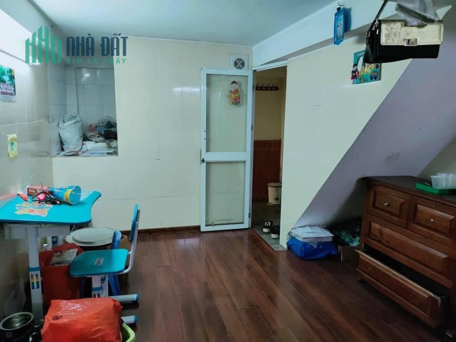 Bán nhà Thái Hà, 20m2, 5 tầng full công năng, 2.2 Tỷ.