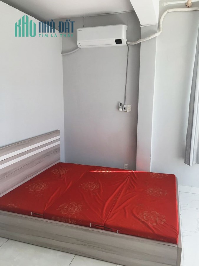 Nhà bán hẻm 134 Nguyễn Thị Thập, quận 7, vị trí đỉnh của chóp, giá rẻ , lh 0989149953.