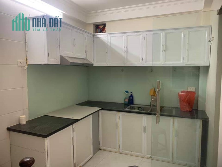 Bán nhà Đống Đa, ngõ Thổ Quan giá 6.2 tỷ, 30mx5 tầng, Oto đỗ