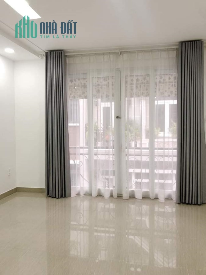 Nhà bán mặt tiền gần Chợ Tân Quy, quận 7,P.Tân Quy, xe hơi tránh nhau, giá hời,lh 0989149953