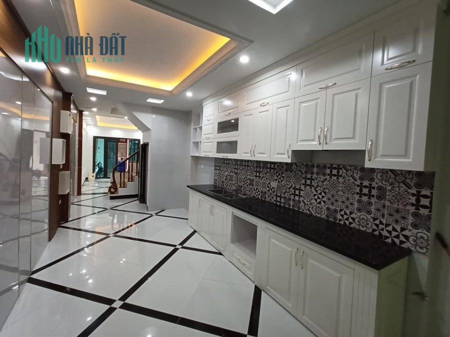 💥💥HÀNG HIẾM CẦU GIẤY 45M2- 5 TẦNG NGÕ THÔNG GIÁ HƠN NHỈNH 3 TỶ