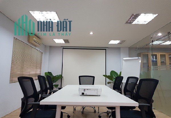 Kinh doanh cực tốt- tòa nhà building phố Chiến Thắng 6tầng, mặt tiền rộng, giá 18 tỷ.