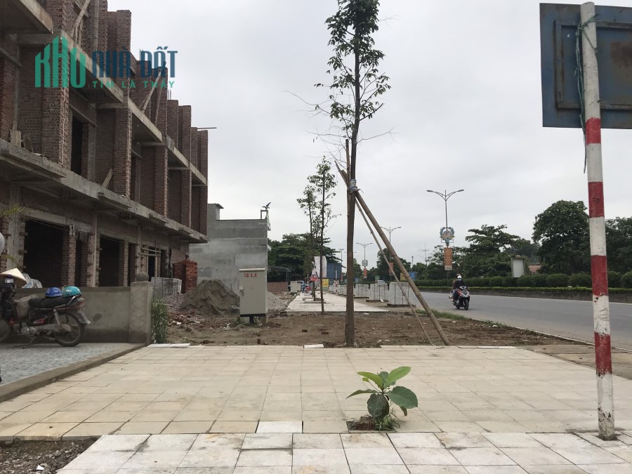 Bán nhanh lô đất mặt đường QL1A- trung tâm thị xã Bỉm Sơn- Đền Sòng- TH