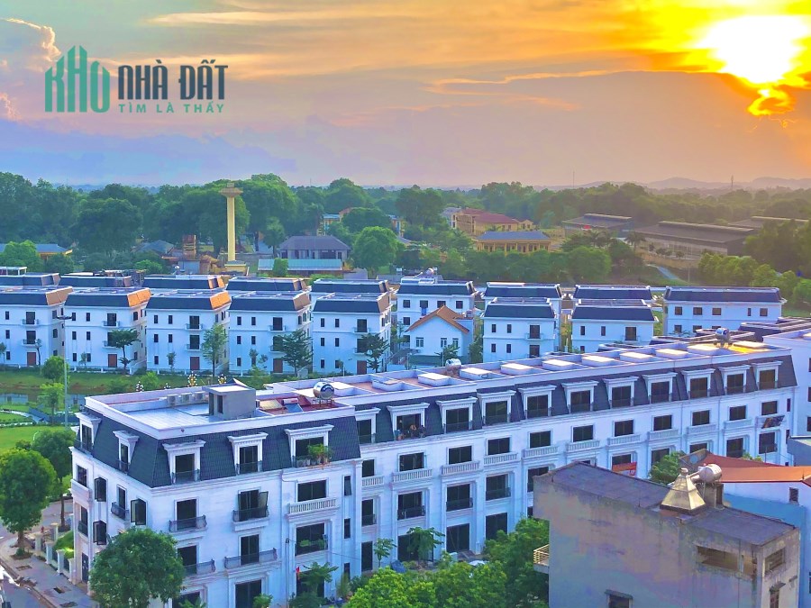 Bán căn hộ chung cư VCI Mountain View 70m2 giá 1xxx