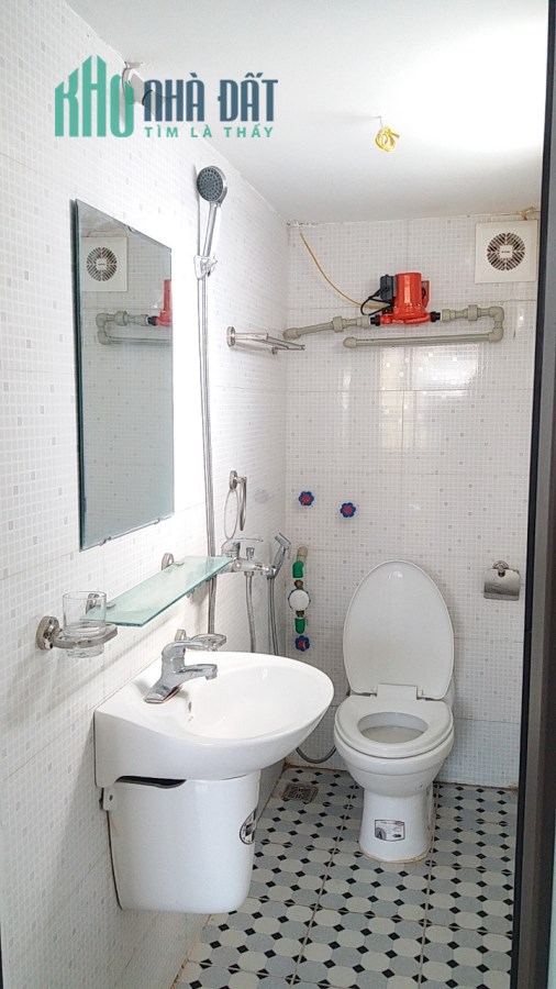 BÁN GẤP CCMN MẶT NGÕ GỐC ĐỀ 70M2x6TẦNG, THANG MÁY, Ô TÔ, THUÊ 40TR/TH, GIÁ 7,9 TỶ (HOT)