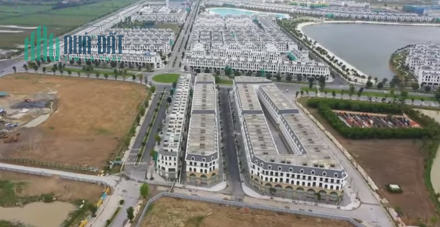 Nhà hàng độc nhất vô nhị - rộng hơn 2000m2 cạnh biển hồ nước mặn VINHOMES OCEAN PARK