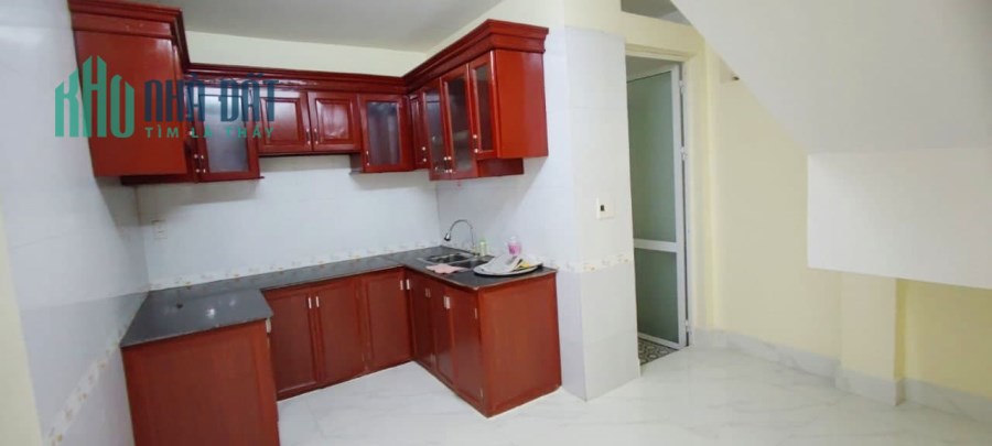 NP042 Bán nhà độc lập – lô góc – sân cổng riêng biệt đường Miếu Hai Xã – 0936969828