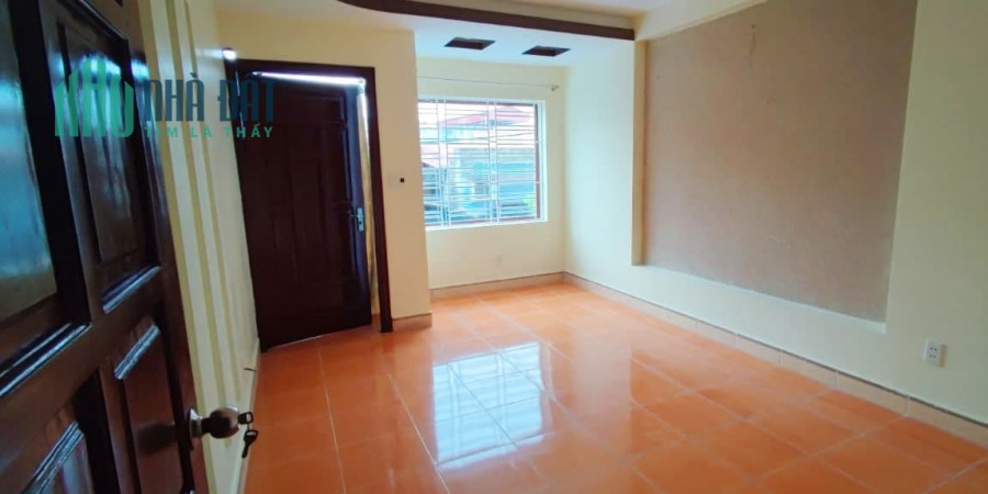 NP042 Bán nhà độc lập – lô góc – sân cổng riêng biệt đường Miếu Hai Xã – 0936969828