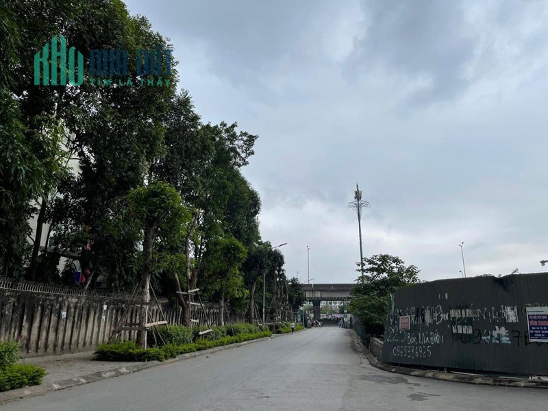 Chính chủ cần tiền đầu tư muốn bán nhanh lô liền kề tại khu đô thị Đại Kim, Larissa.