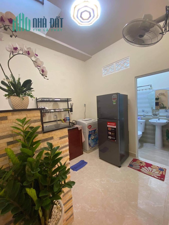 Nhà đẹp ở hoặc cho thuê tốt, thu nhập 15tr/tháng, 1 trệt 1 lầu,Trần Xuân Soạn,quận 7,lh 0989149953