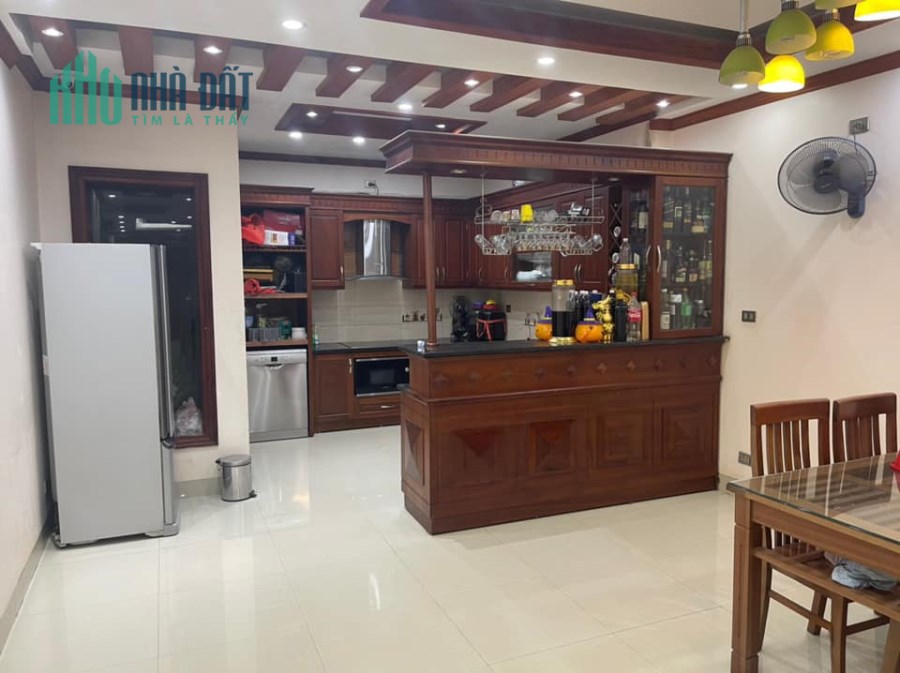 Liền kề KĐT Văn Phú 90m2. 5 Tầng. MT 4,5m. Hoàn thiện đẹp. View vườn hoa. 10 tỷ 2