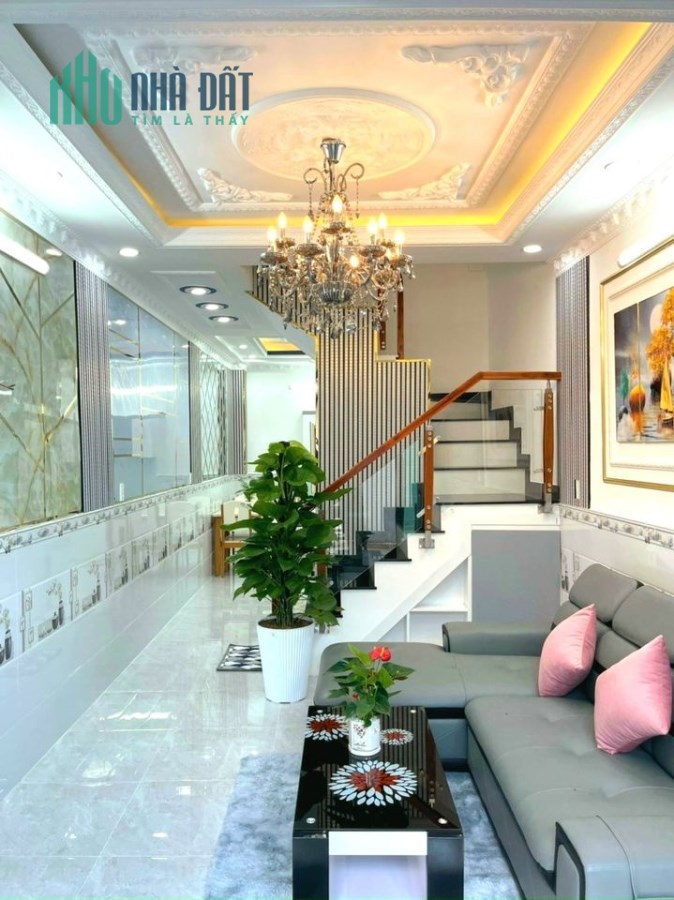 NHÀ ĐẸP ĐEM THỊNH VƯỢNG, THÁI HÀ, 40M2X5T, KINH D, 4 TỶ 4, BAO SANG TÊN, TẶNG NỘI THẤT