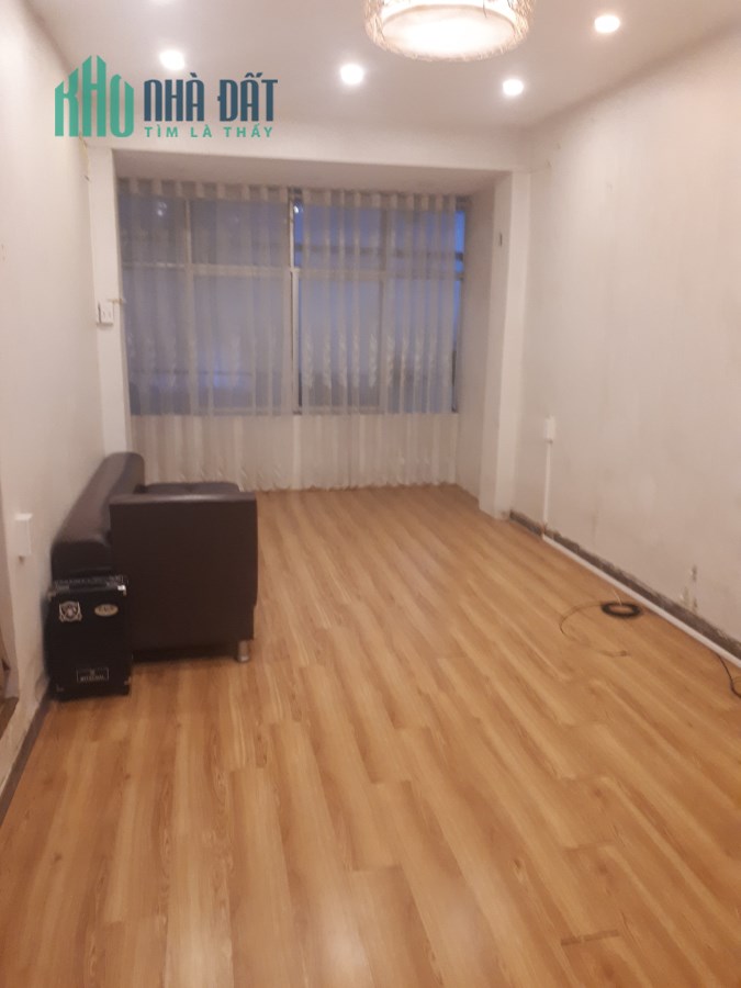 Bán gấp nhà Phố Phủ Doãn giá 1.135 tỷ, 60m2, tầng 3, giao ngay