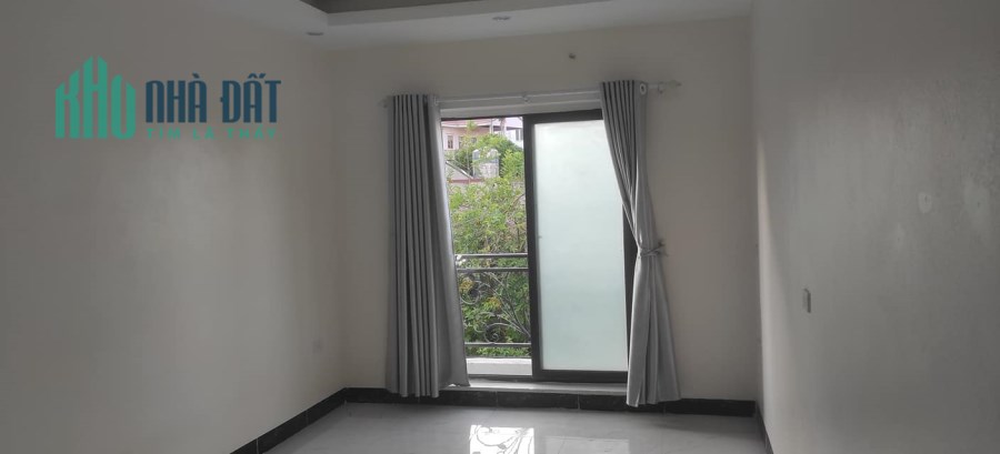 Nhà Lê Trọng Tấn - Q Hà Đông 30m - 2 ngủ. Ở ngay - Gần 2 tỷ