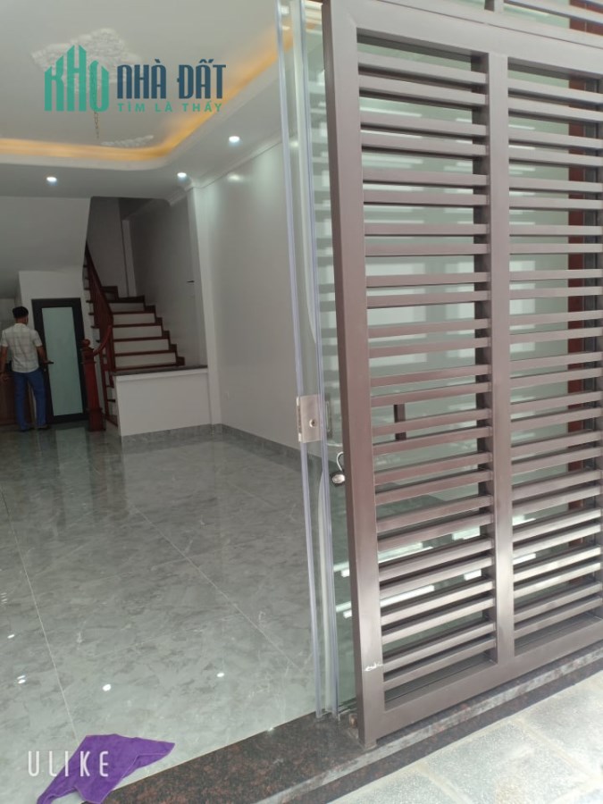 BÁN NHÀ DỊCH VỌNG HẬU, CẦU GIẤY, NGÕ RỘNG, 50M RA MẶT PHỐ, 5 TẦNG, 35M2, GIÁ 4.6 TỶ